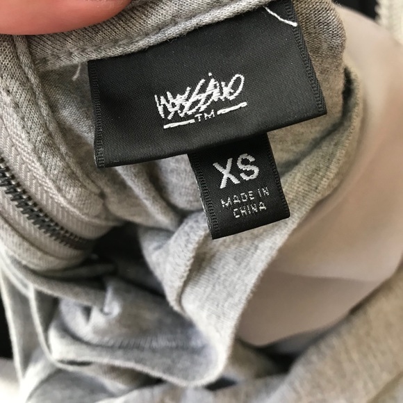 Mossimo by Target - Two Toned Short Sleeve Top - Picture 3 of 3